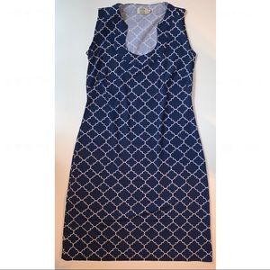 U neckline dress